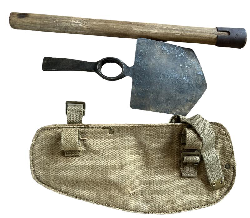 British 1937 Patten Entrenching Tool Both 1944 Dated - Near Mint Condition