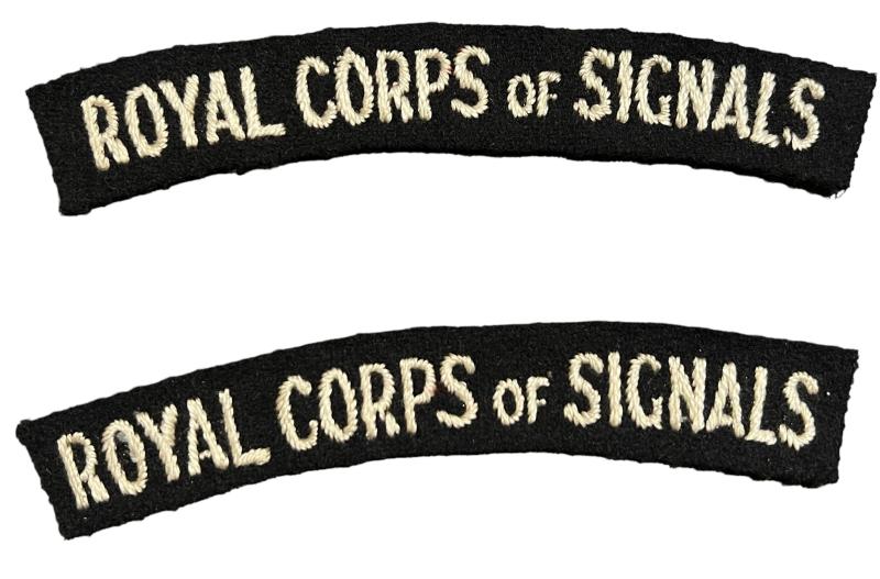 Royal Corps Of Signals Serif Type Shoulder Titles - Nice Used Condition
