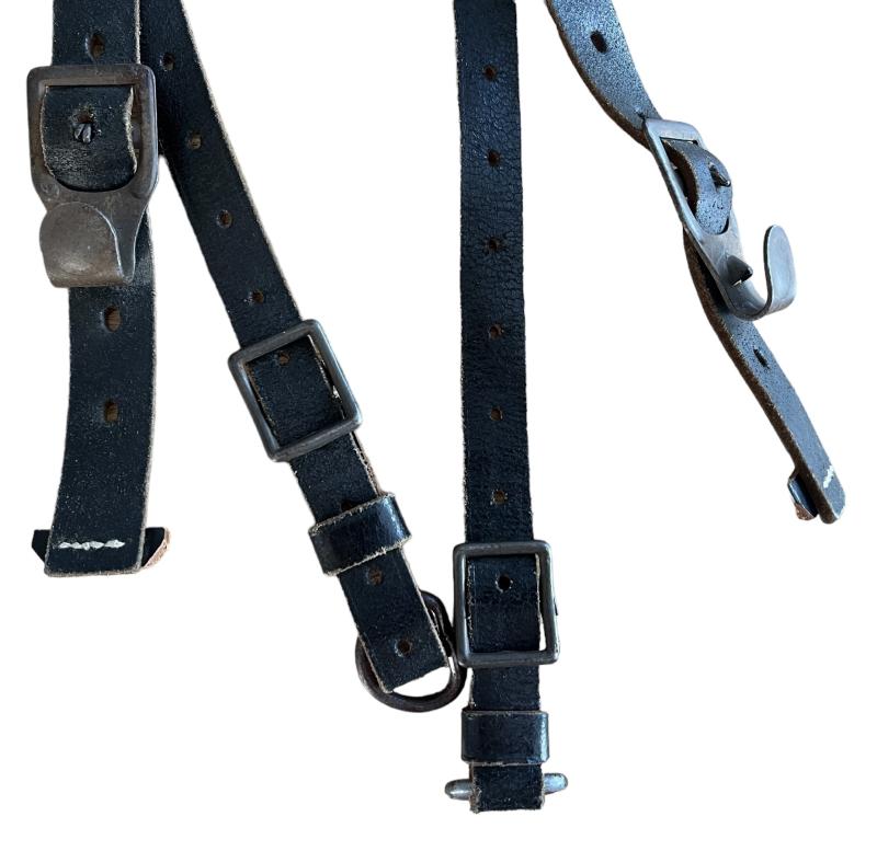 WH (HEER) Y Straps i.e. Suspenders or So-Called Koppeltragegestell Mint -Unussued Condition