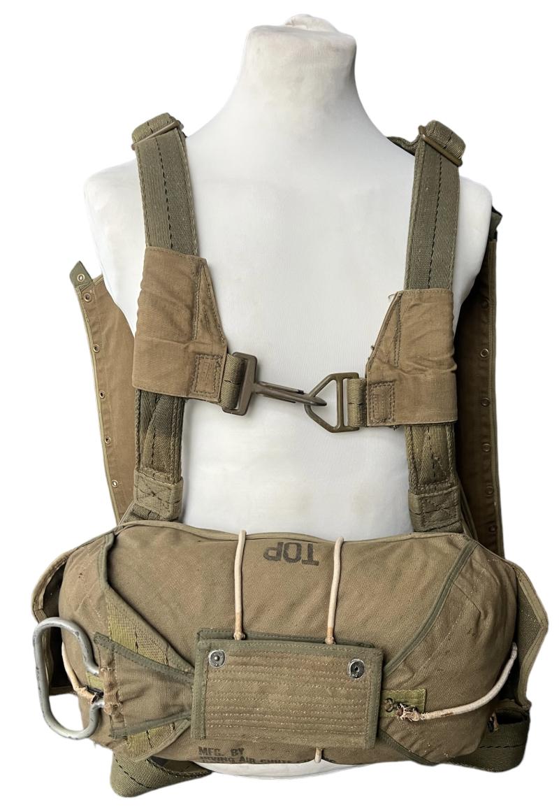 U.S. Airborne T5 Parachute Harness and Pack tray 1944  Including T 5 Griptype Chestpack  - Mint Condition