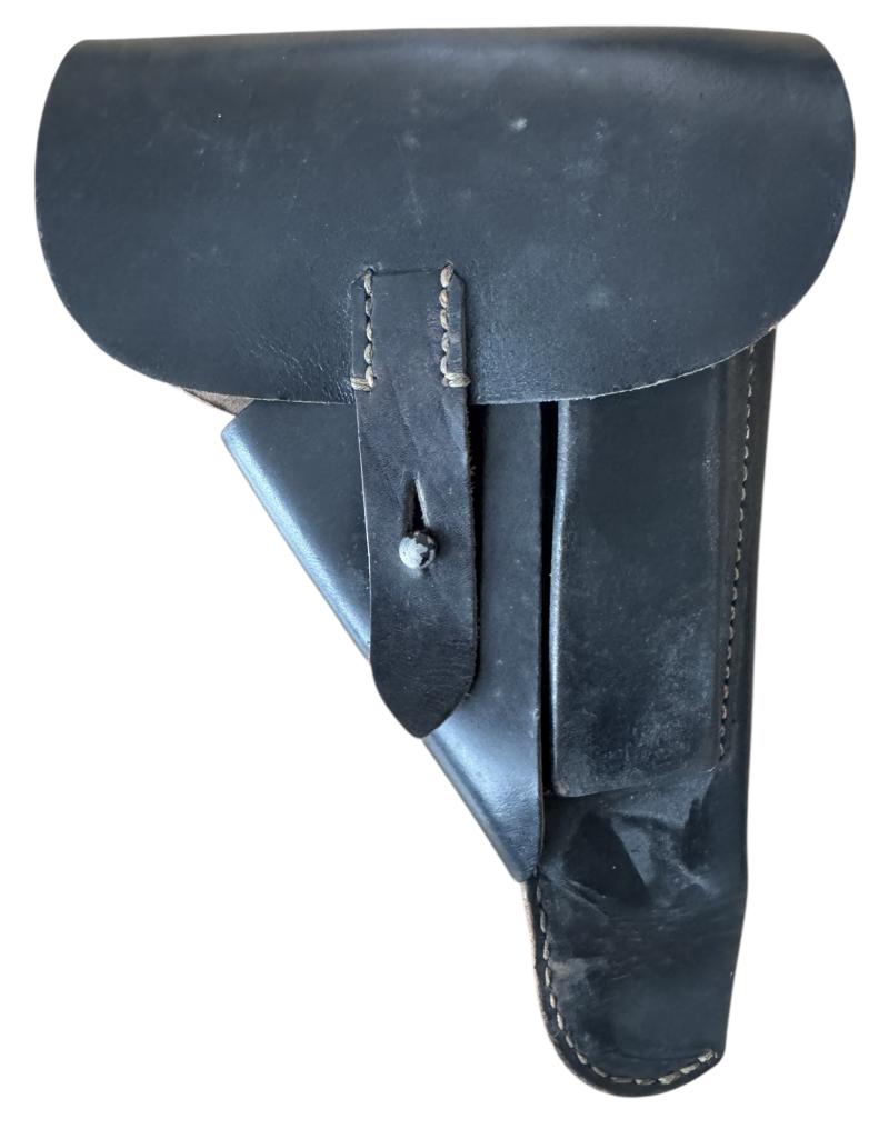WH (Heer)/Waffen-SS P38 Pistol Holster  (Pistolentaschen P38).1944 Unussued Condition.