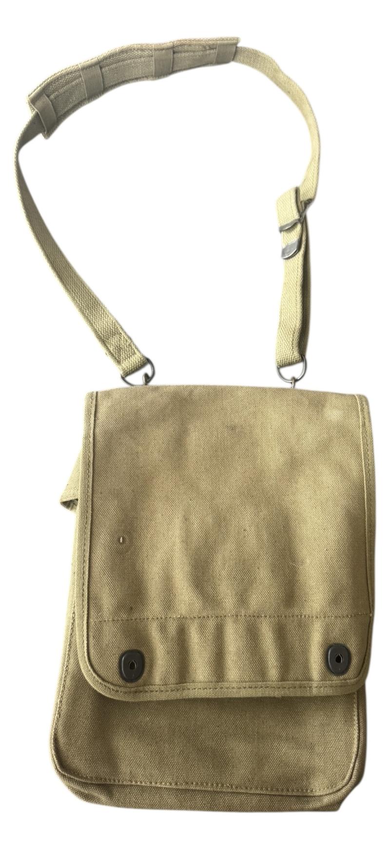 U.S. M1938 Map Case & Carrying Strap 1943 U.S.M.C. Marked  - Stone Mint Condition