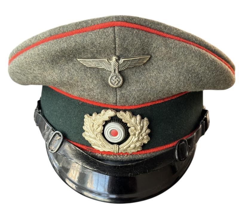 WH (Heer) Artillery EM/NCO Visor Cap With Provenance To Deutsches Kreuz in Gold Wearer George Schneider - Nice Used Condition