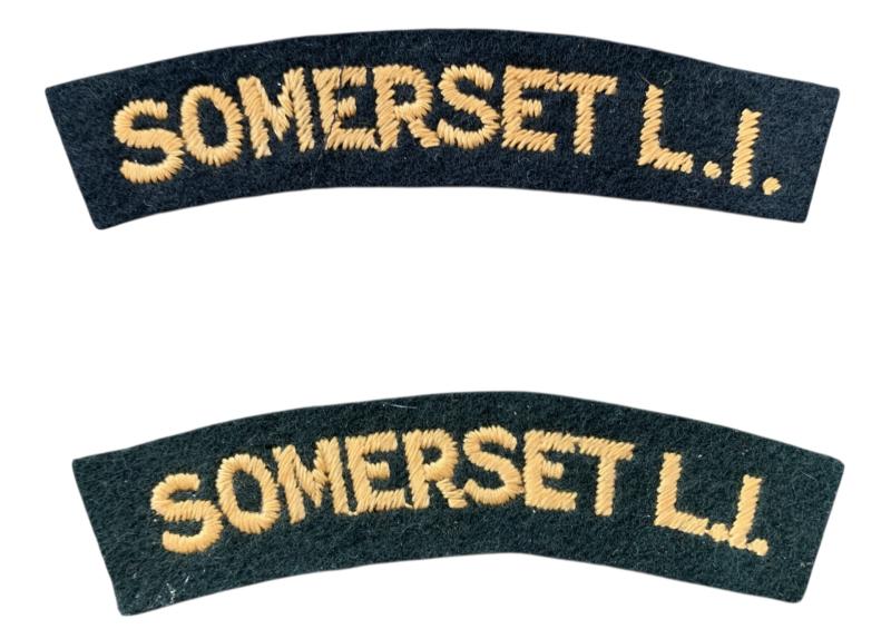 Set Of Somerset Light Infantry Shoulder Titles - Nice Used Condition