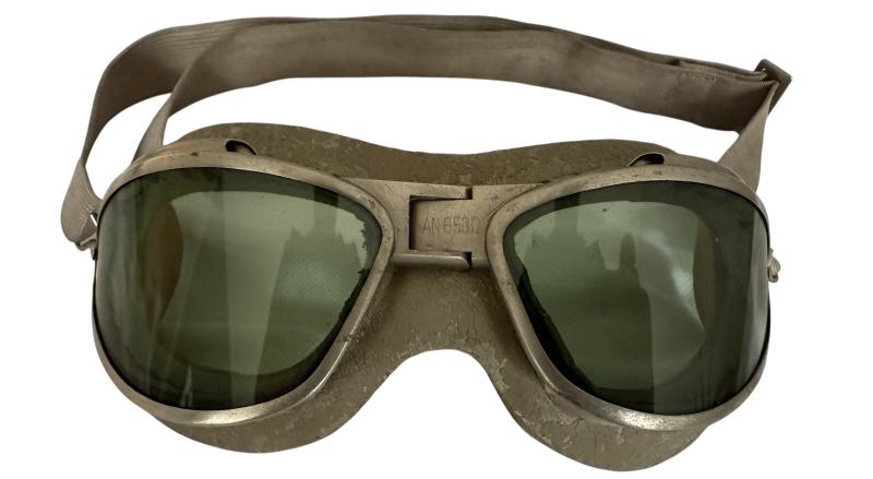 U.S. Air Force AN6530 Flying Goggles - Nice Used Condition