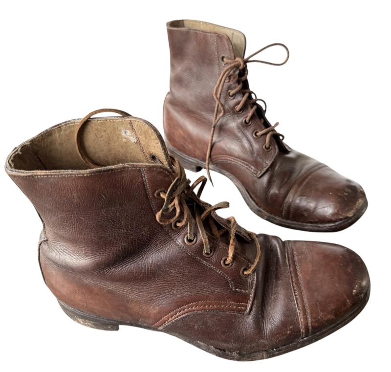 British Brown Leather Officers Boots 1941 - Nice Used Condition