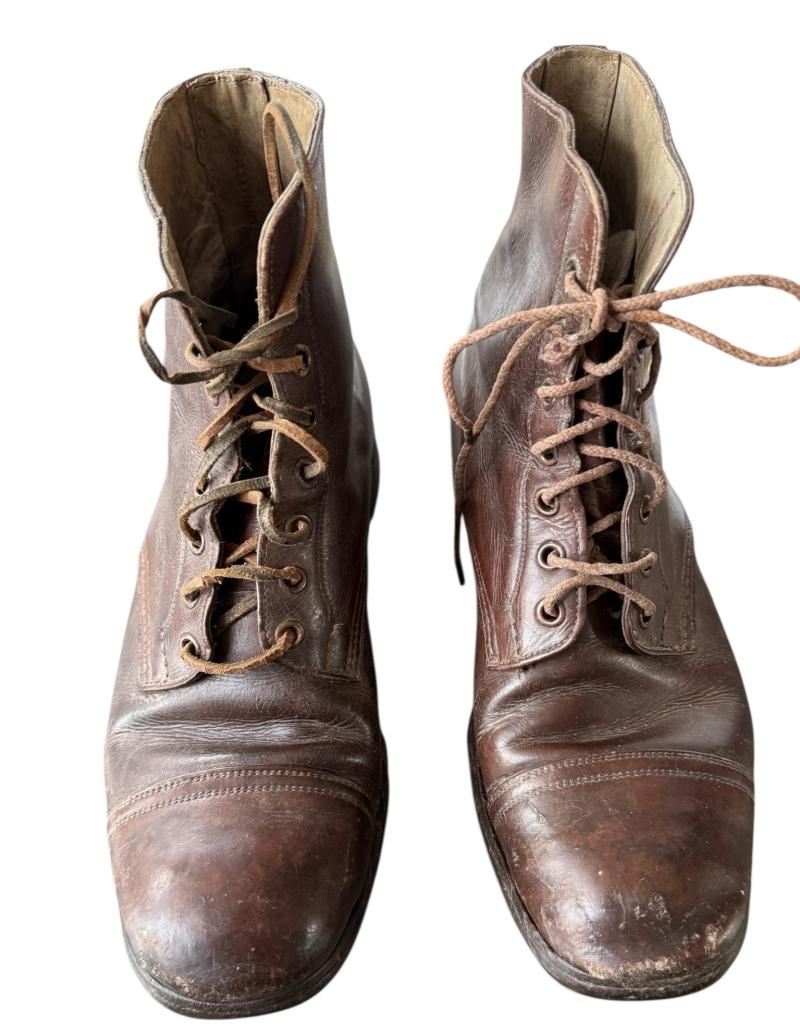 British Brown Leather Officers Boots 1941 - Nice Used Condition