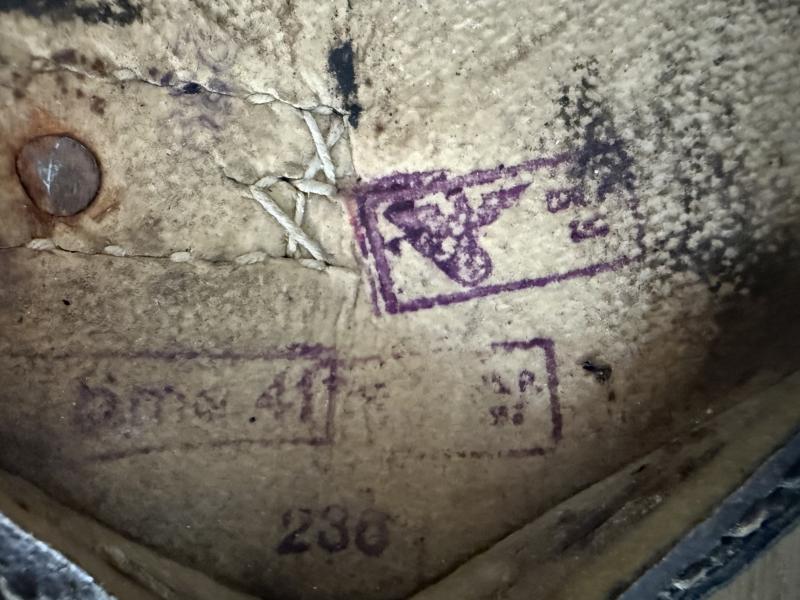 WH (Heer) Folding Intrenching Tool And Carrying Case 1941 - Nice Used Condition