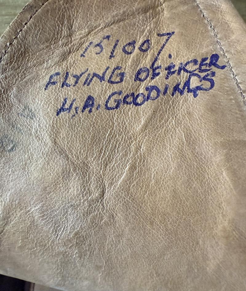 Royal Air Force Named 1941 Pattern Flying Gauntlets Size 10 - Nice Used Condition