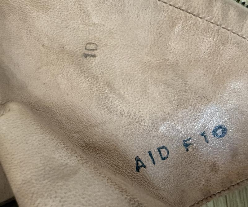 Royal Air Force Named 1941 Pattern Flying Gauntlets Size 10 - Nice Used Condition