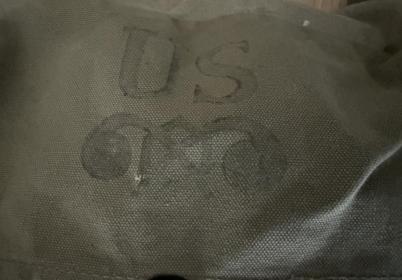 U.S. M3 Lightweight Gas Mask and M6 Carrier - Nice Used Condition