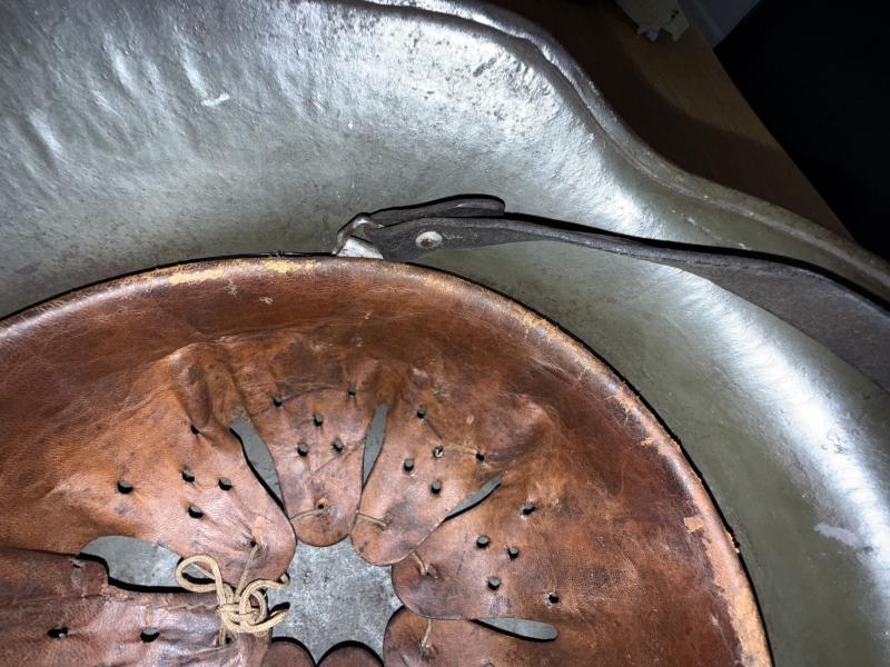 WH (HEER) M18 Single Decal Helmet - Nice Used Condition