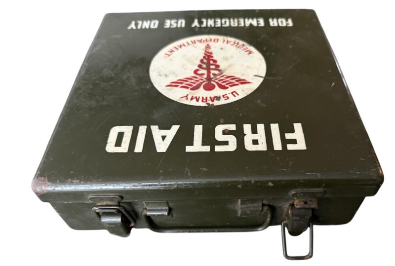 U.S. Motor Vehicle First-Aid Kit - Nice Used Condition