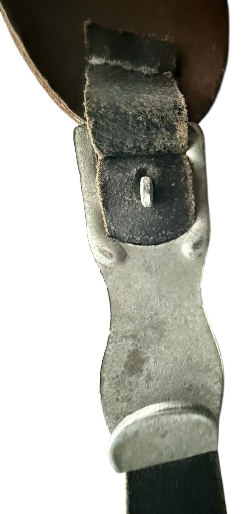 WH (HEER) Combat Y-straps - Nice Used Condition