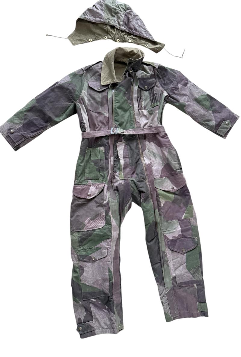 Rare 1945 Dated British Army Camouflage Tank Suit Sized - Stone Mint Condition