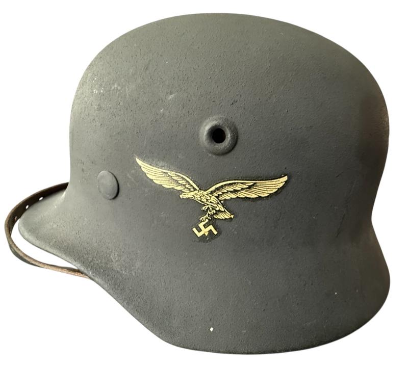WH (Luftwaffe) Single Decal M40 Combat Helmet - Mint Unussued Condition