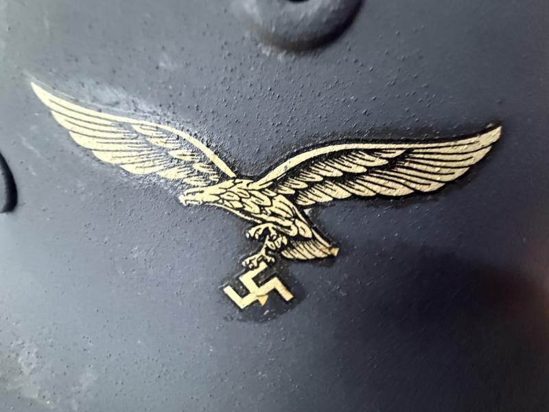 WH (Luftwaffe) Single Decal M40 Combat Helmet - Mint Unussued Condition