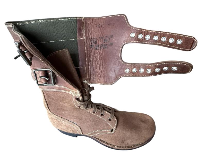 U.S. M1943(Airborne )Buckle Boots 1944 - Mint Condition