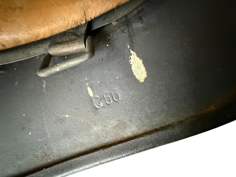 WH (Luftwaffe) Single Decal M40 Combat Helmet - Nice Used Condition