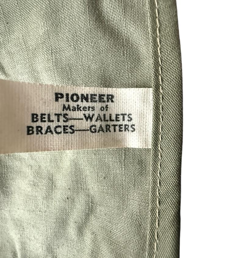 U.S. Washroll Complete With Contents - Unissued Condition