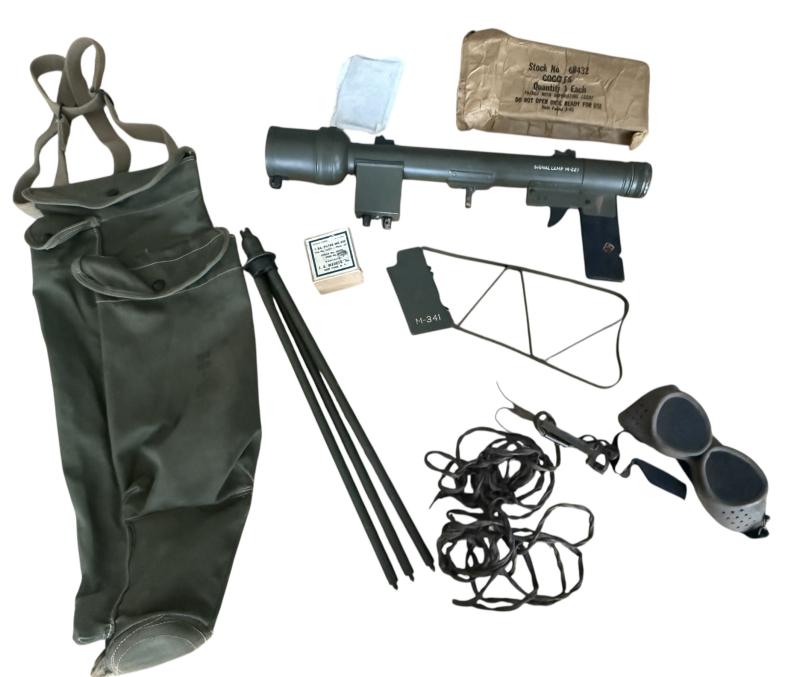 U.S. (Airborne/Pathfinder) M-227 Signal Lamp Set Complete - Nice Used Condition