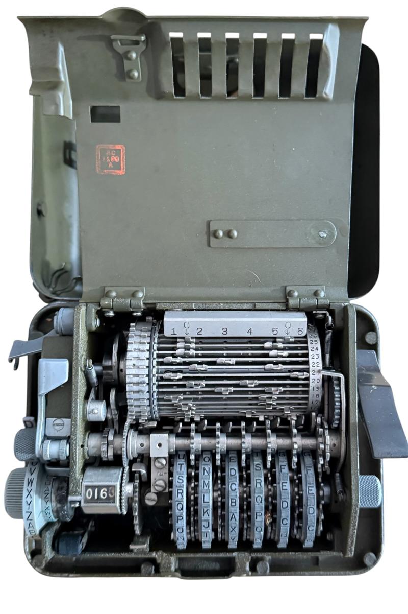 U.S. (Airborne/Pathfinder) M-227 Signal Lamp Set Complete - Nice Used Condition