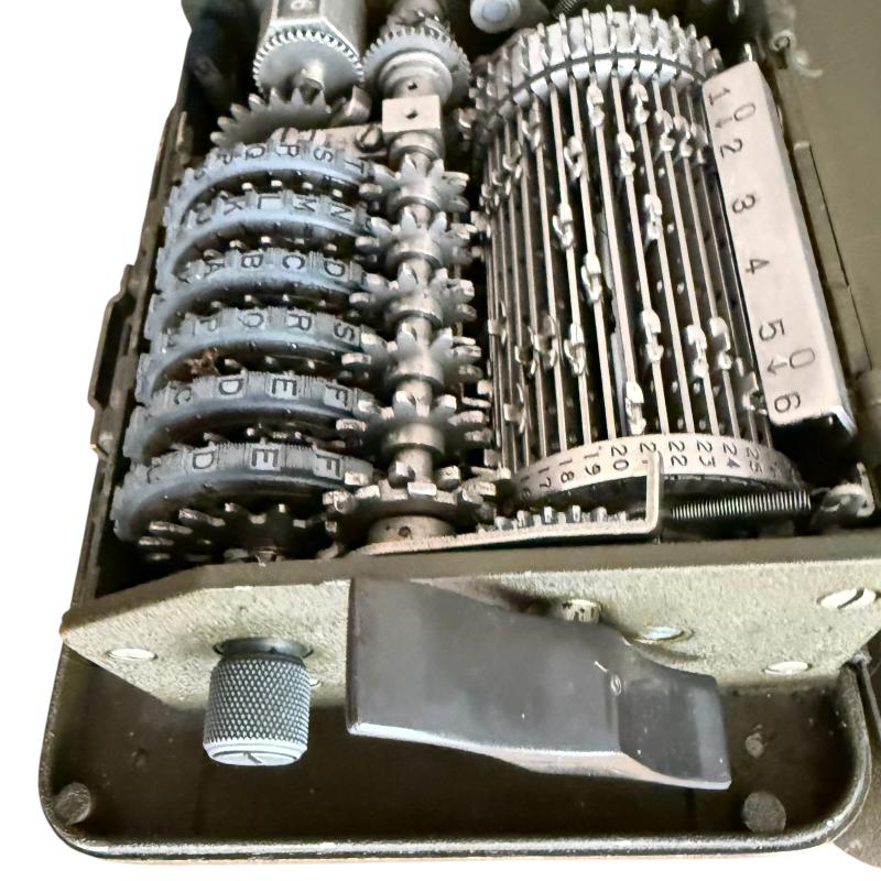 U.S. (Airborne/Pathfinder) M-227 Signal Lamp Set Complete - Nice Used Condition