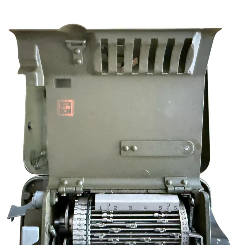 U.S. (Airborne/Pathfinder) M-227 Signal Lamp Set Complete - Nice Used Condition