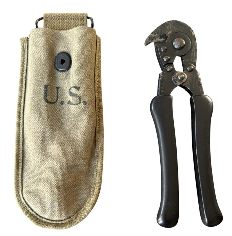 U.S. M1938 Wire Cutters And Carrier - Nice Used Condition
