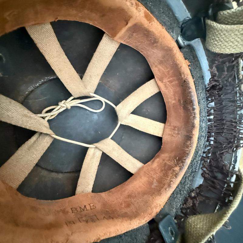 British (Airborne) MK3 Paratrooper/Airborne Combat Helmet 1944 Size 7 3/8 - Nice Used Condition