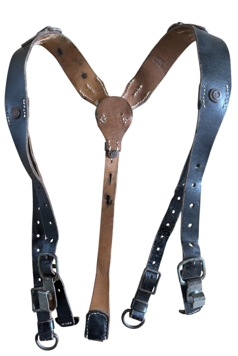 WH (HEER) Combat Y-straps - Nice Used Condition