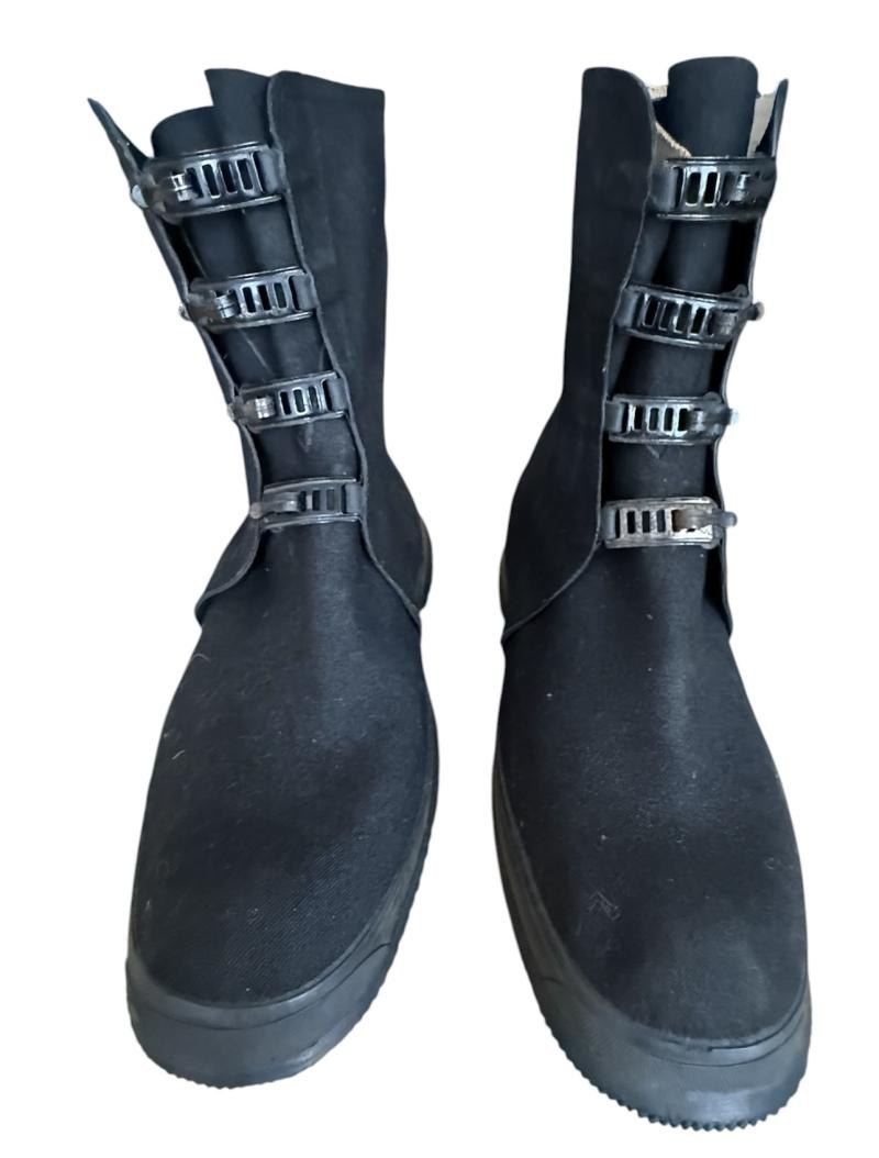 U.S. Second Pattern Artic Cloth Top Overshoes - Unissued Condition