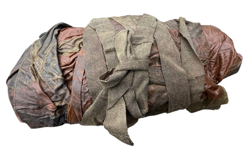 Rare British (Airborne) Anti Gas Cape 1943 Dated - unissued Condition