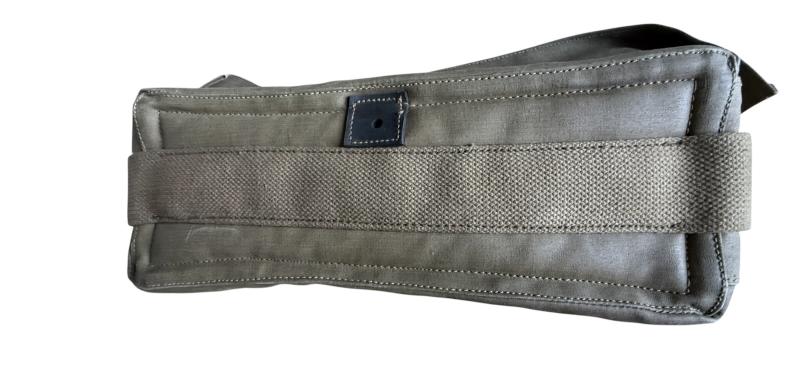 U.S Airborne And SOE Bacon Transmitter-Receiver AN/PPN-1 Canvas Bag 1944 Nice -Used Condition