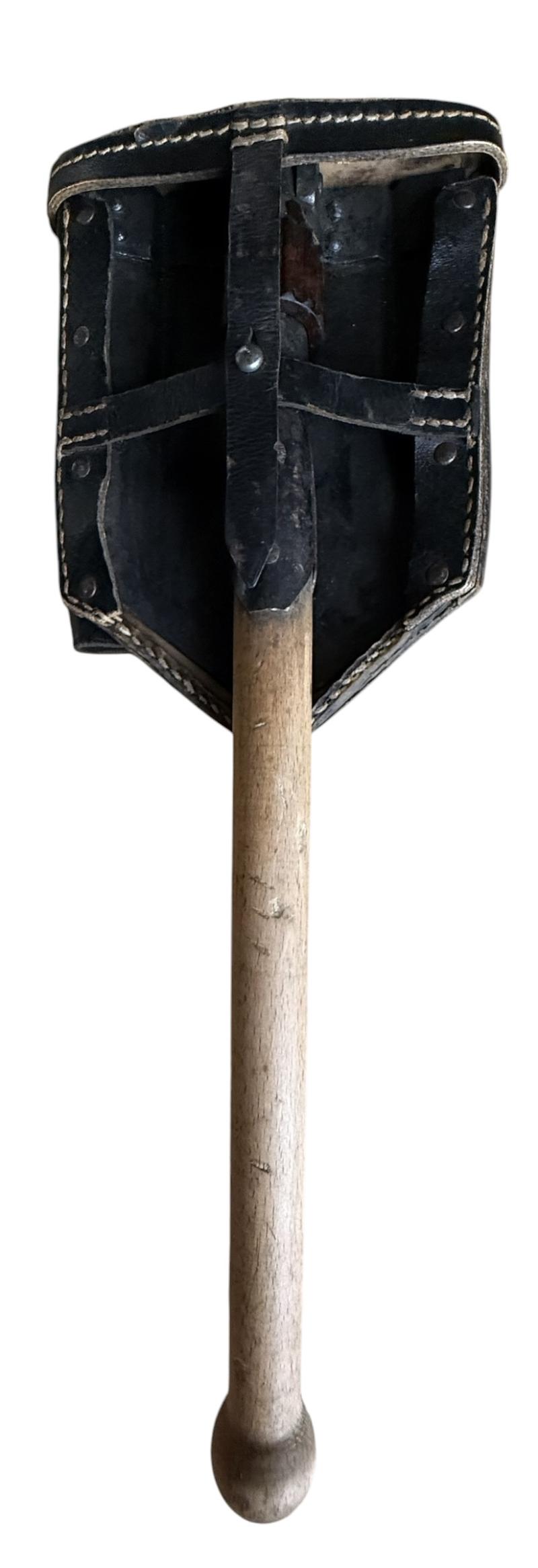 WH (HEER) Folding Shovel 1943 and Carrying Case 1941 - Nice Used Condition