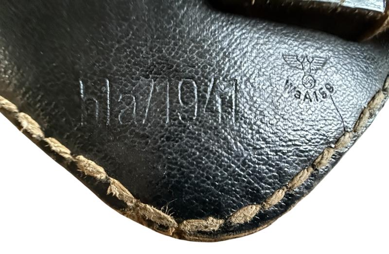 WH (HEER) Folding Shovel 1943 and Carrying Case 1941 - Nice Used Condition