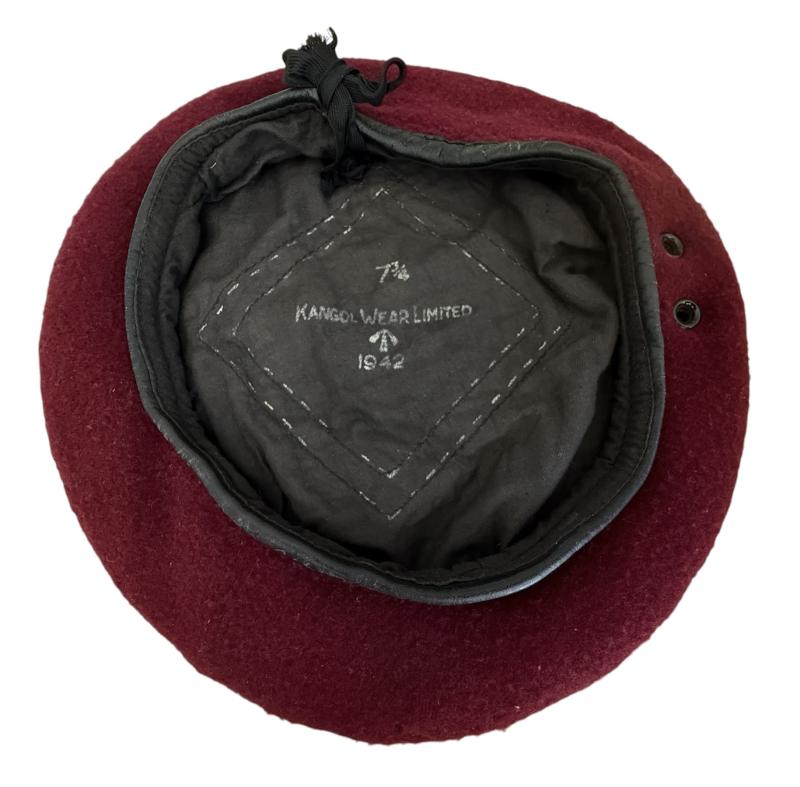 British (Airborne) Red Beret 1942 Kangol Wear Limited With Parachutisten Wing  - Nice Used Condition