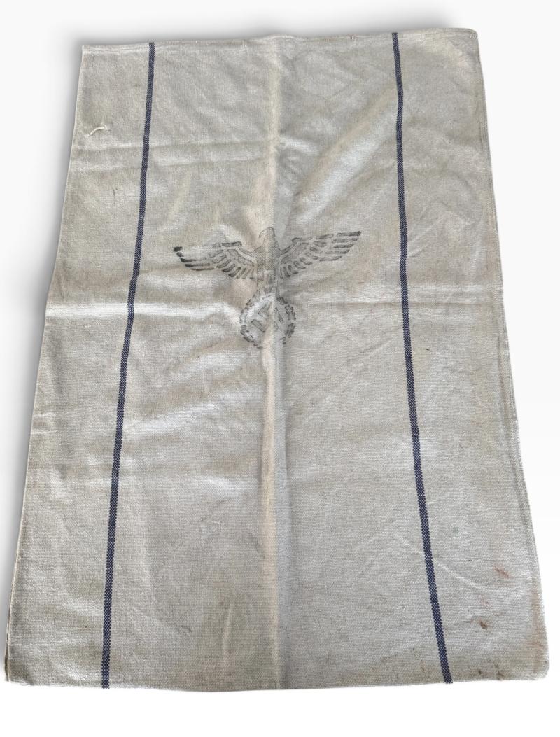 WH (HEER) Heeresverpflegungs Sack - used  Condition