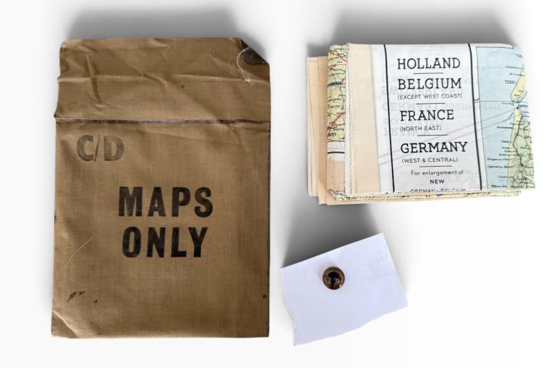 British Silk Escape Map And Escape Map Wallet & Compass - Mint Condition