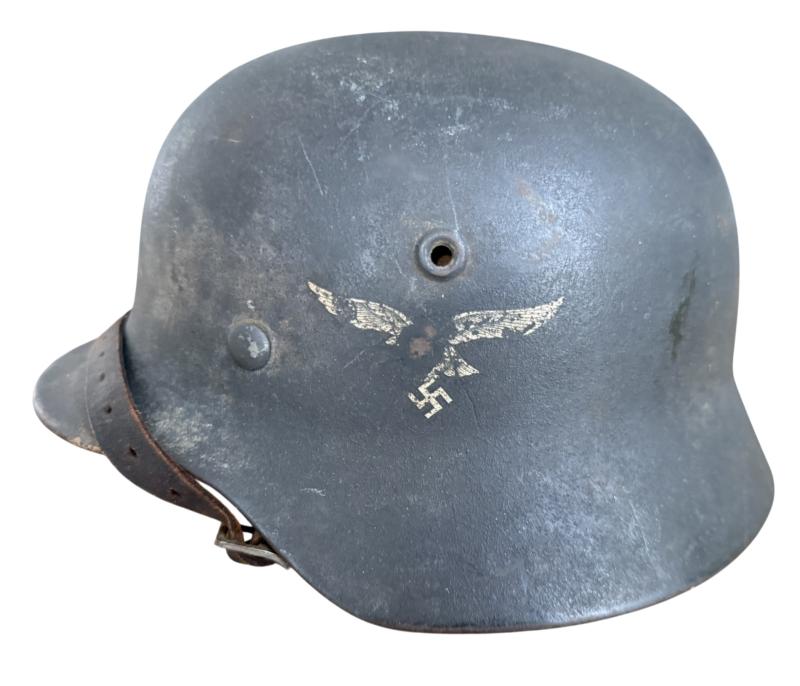 WH (LW) Single Decal M40 Combat Helmet - Nice Used Condition